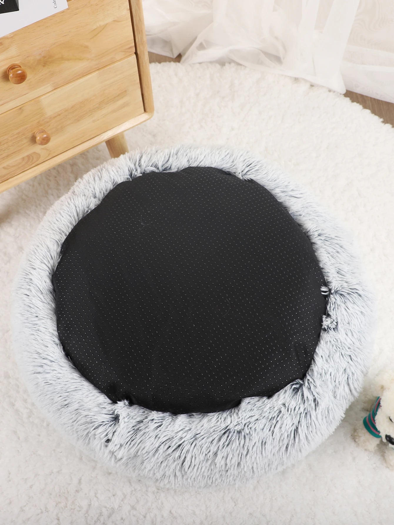 Donut Dog Bed for Large Dogs Plush Beds Pets Round Accessories Small Basket Sofa Baskets Pet Big Cushion Supplies Puppy Mat Cats